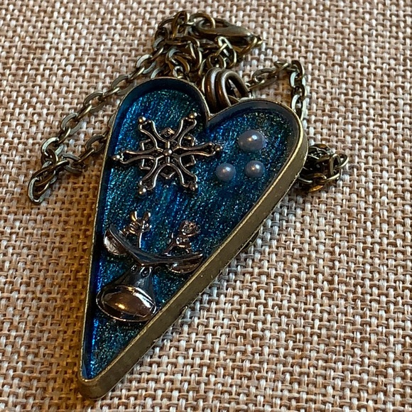 Snowflake Deer Handmade sapphire blue Heart Necklace New One of a Kind 24” - Picture 2 of 7